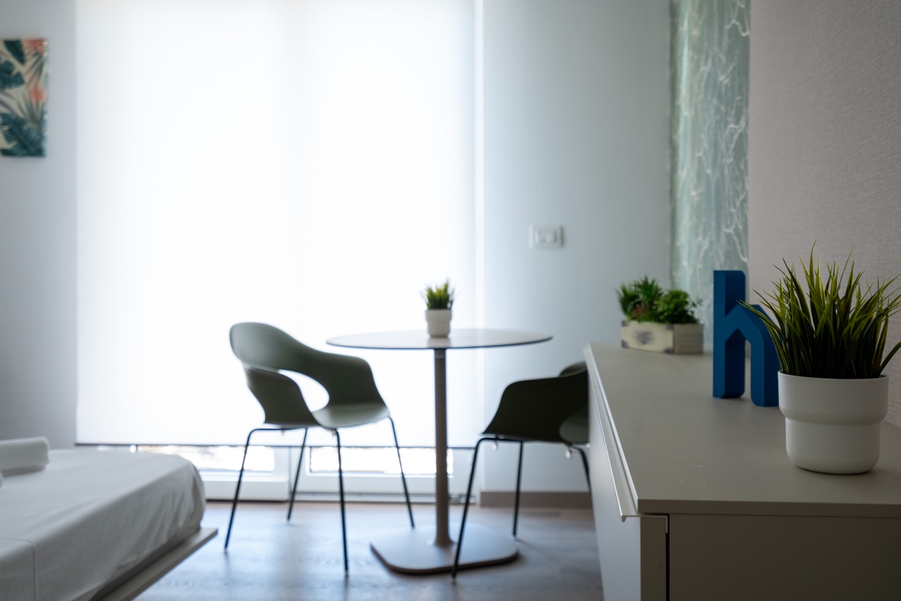 Interno 19 - Monolocale con Giardino - Immagine 3