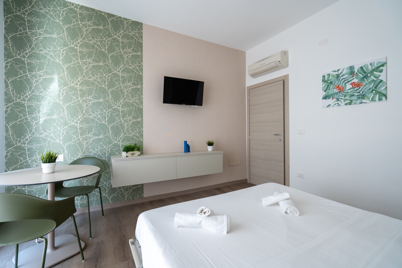 Interno 19 - Monolocale con Giardino - Immagine 5