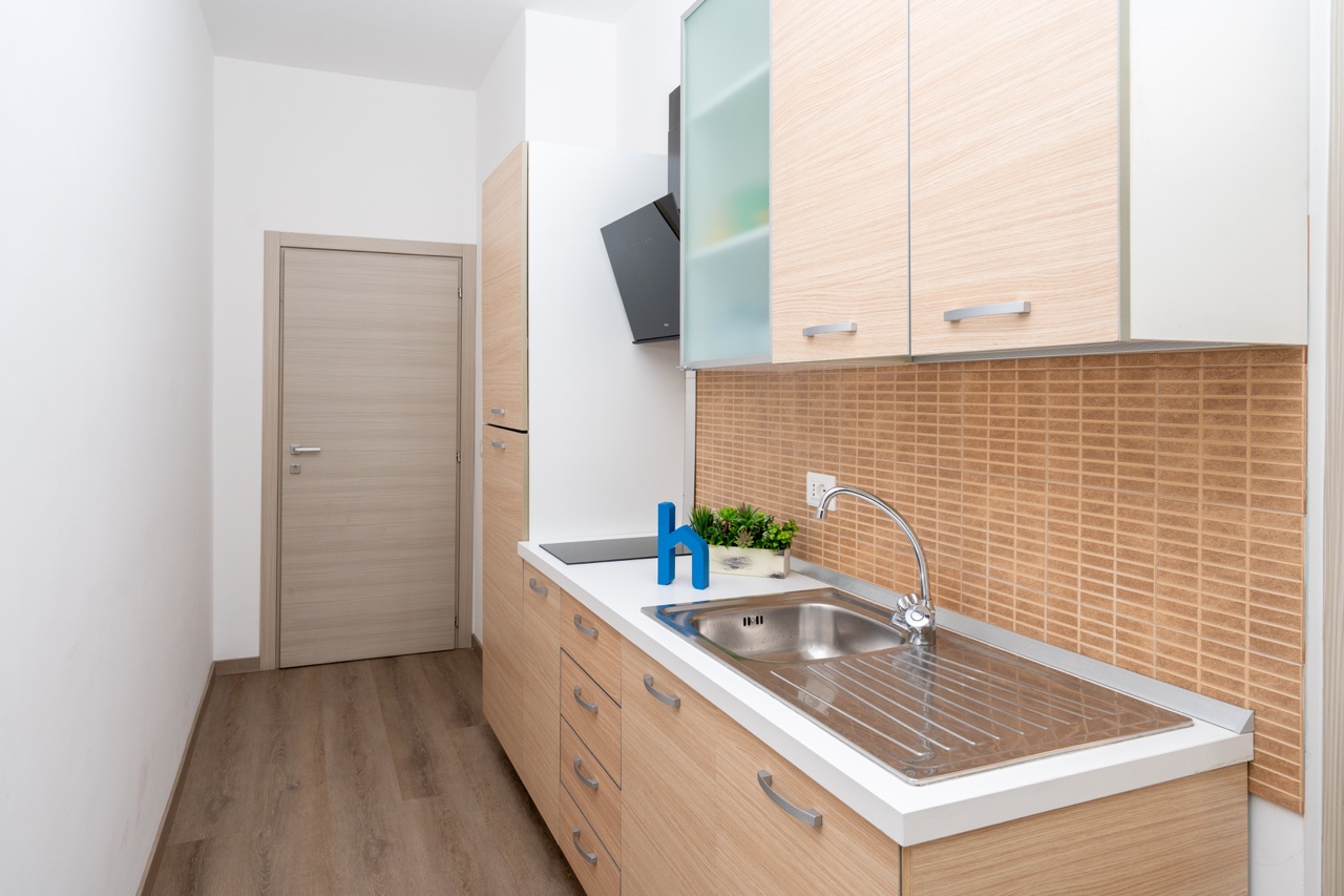 Interno 19 - Monolocale con Giardino - Immagine 7