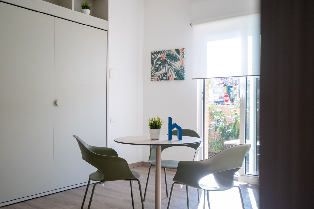 Interno 19 - Monolocale con Giardino - Immagine 9