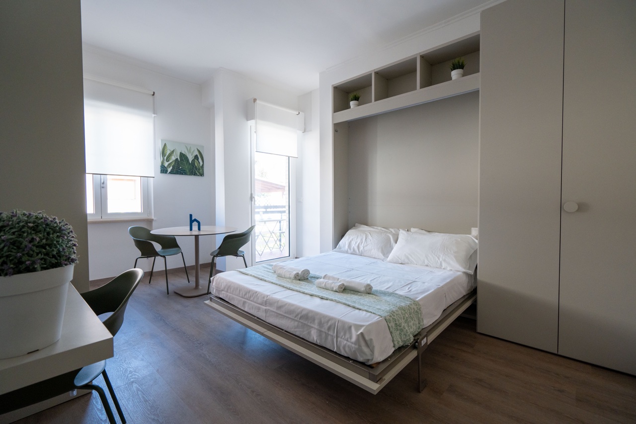 Interno 20 - Monolocale con Balcone