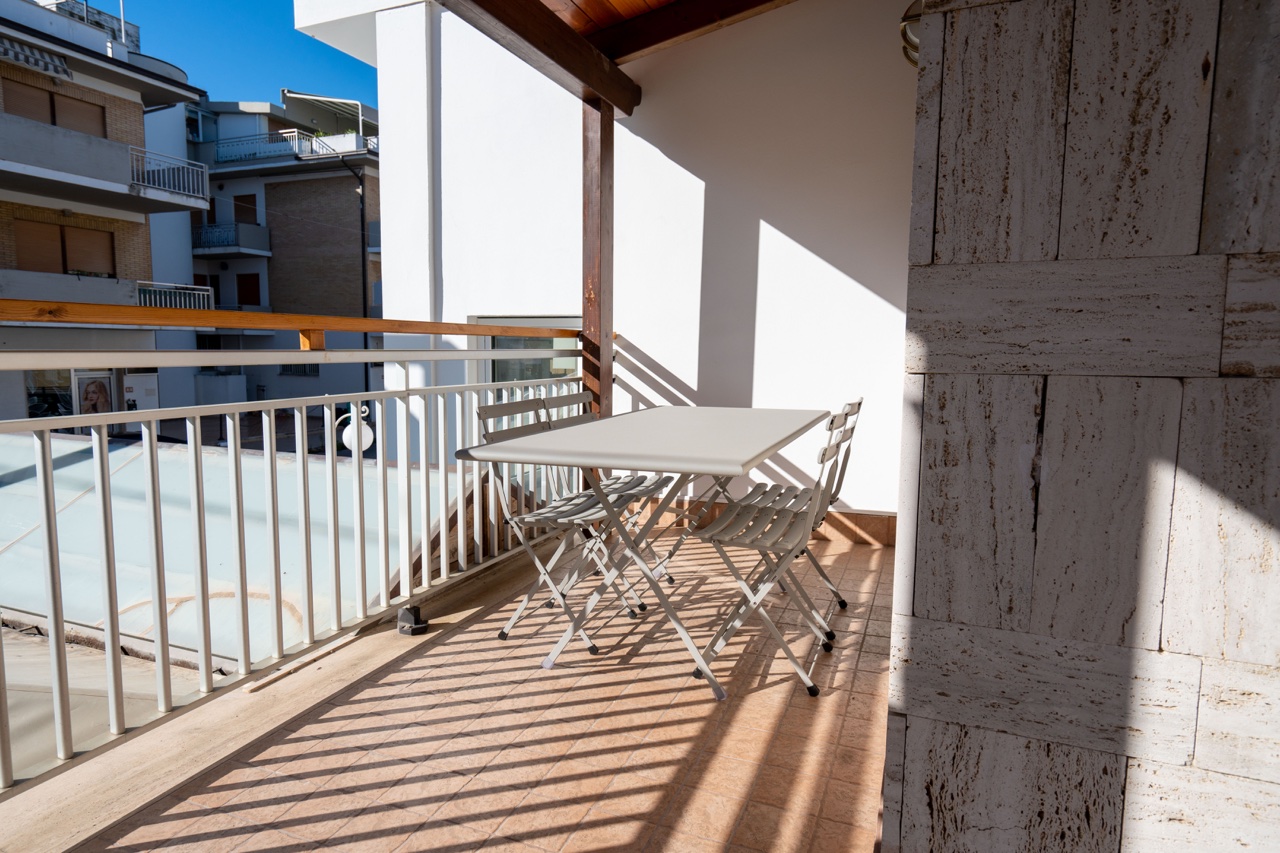 Interno 6 - Bilocale con Terrazzo - Immagine 15